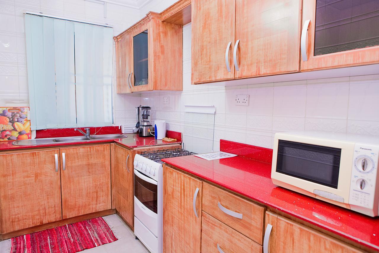 Maxwell Court Apartments Accra Kültér fotó