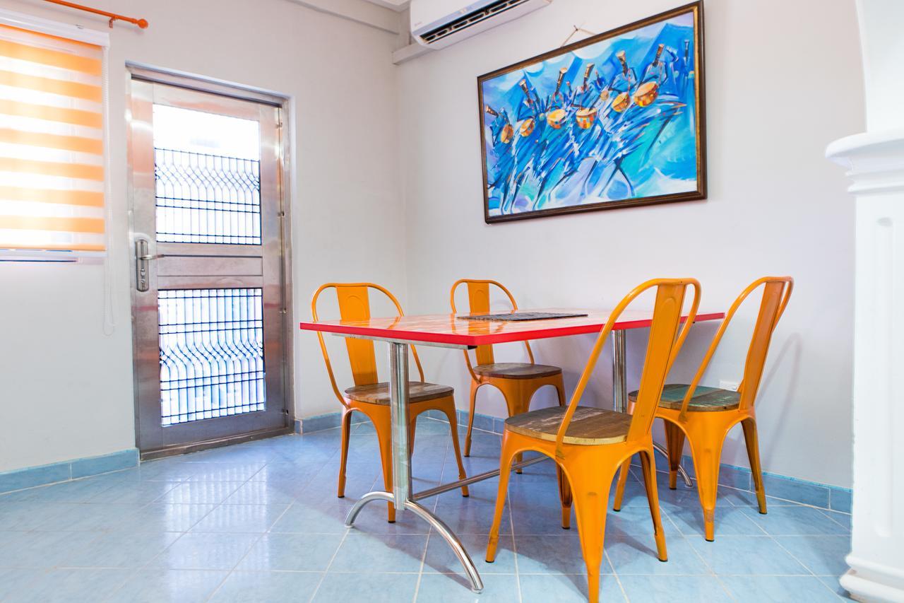 Maxwell Court Apartments Accra Kültér fotó