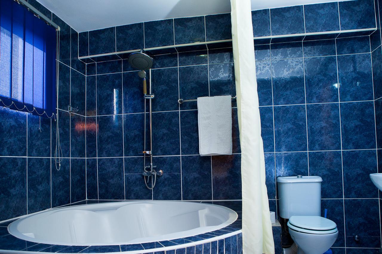 Maxwell Court Apartments Accra Kültér fotó