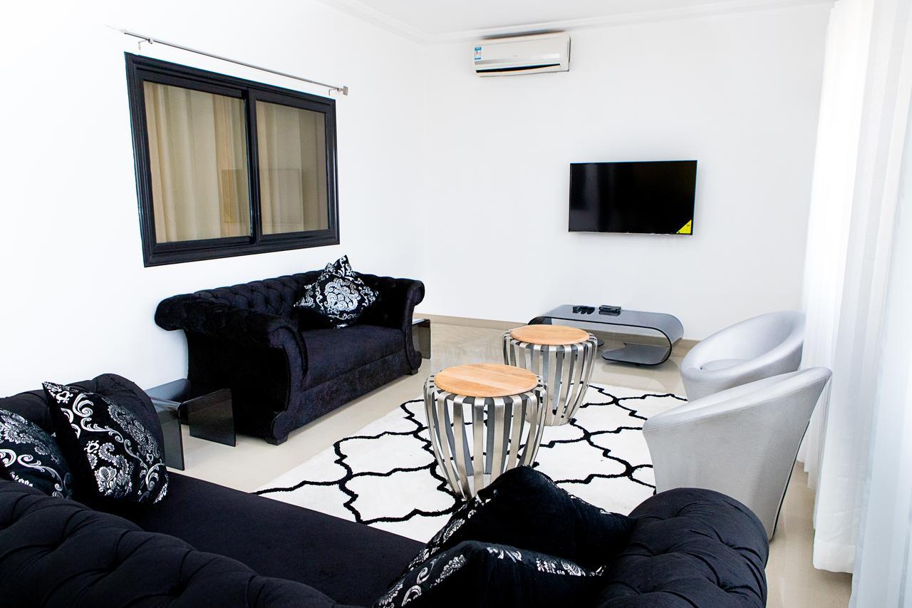 Maxwell Court Apartments Accra Kültér fotó
