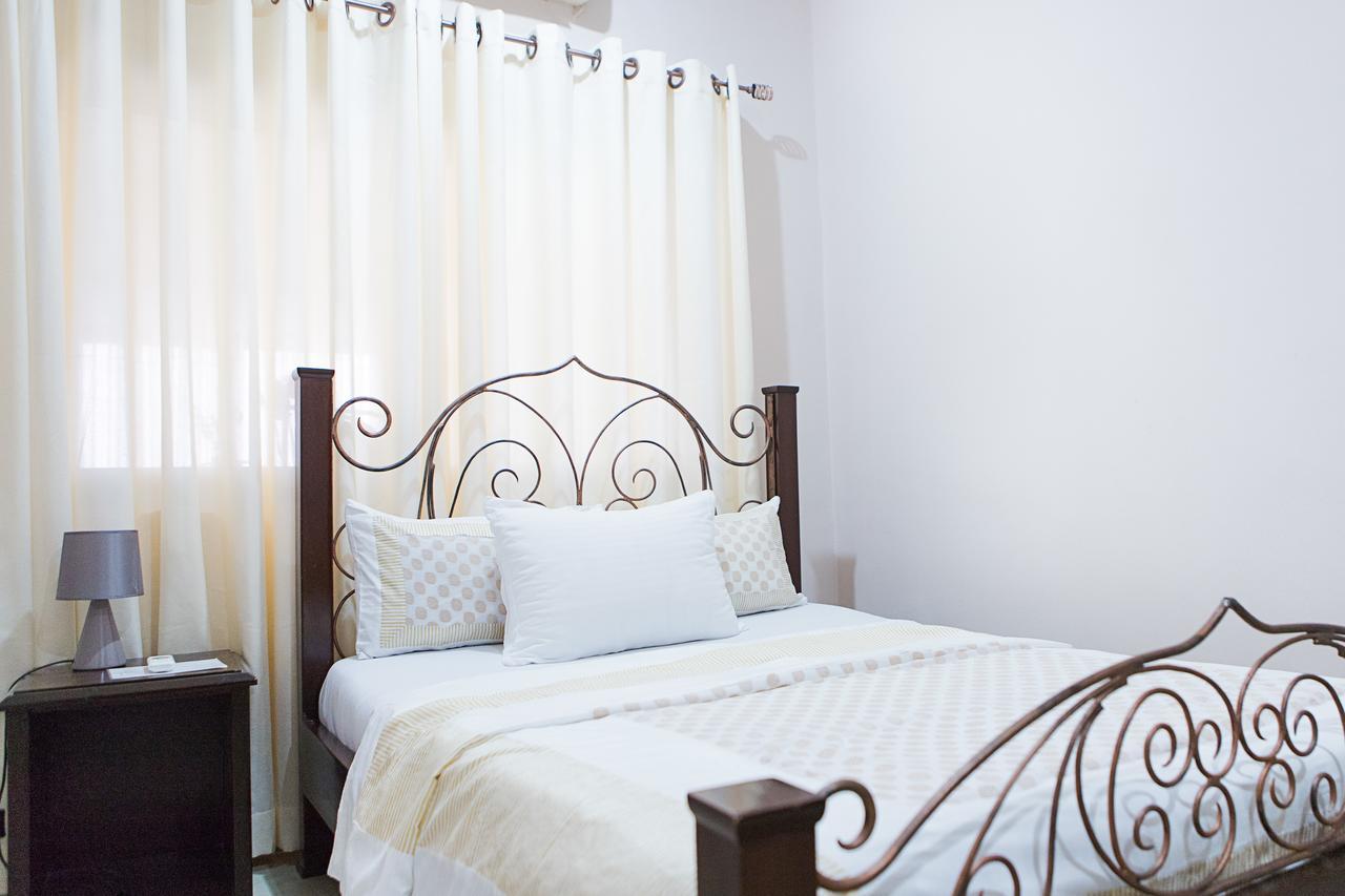 Maxwell Court Apartments Accra Kültér fotó
