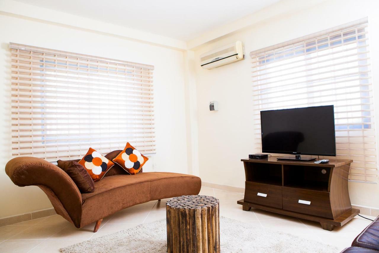 Maxwell Court Apartments Accra Kültér fotó